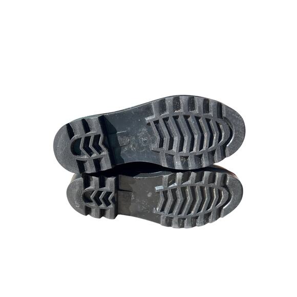 Michael Kors Black Calf  Rainboots in a Size 7 - Picture 10 of 10